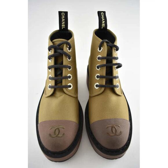 Chanel 20C Light Dark Brown Pearl CC Combat Lace Up Tie Ankle Short Boot 38.5 - Picture 7 of 12